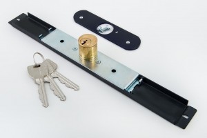 Espagnolette lock 25 x 25mm, 3 keys, with plate, anthracite