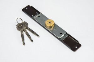 Espagnolette lock (Ø 28mm), 3 keys, dark brown