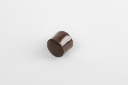 13 mm stopper with hole plug, light brown